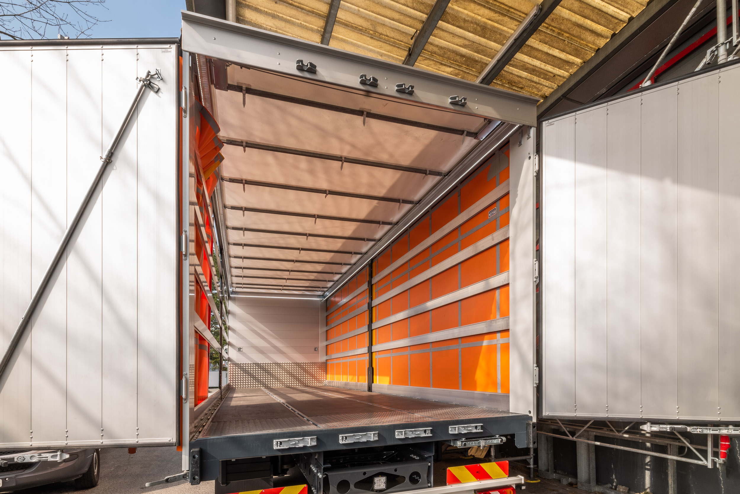 Curtainsider Max Curtainsider Max